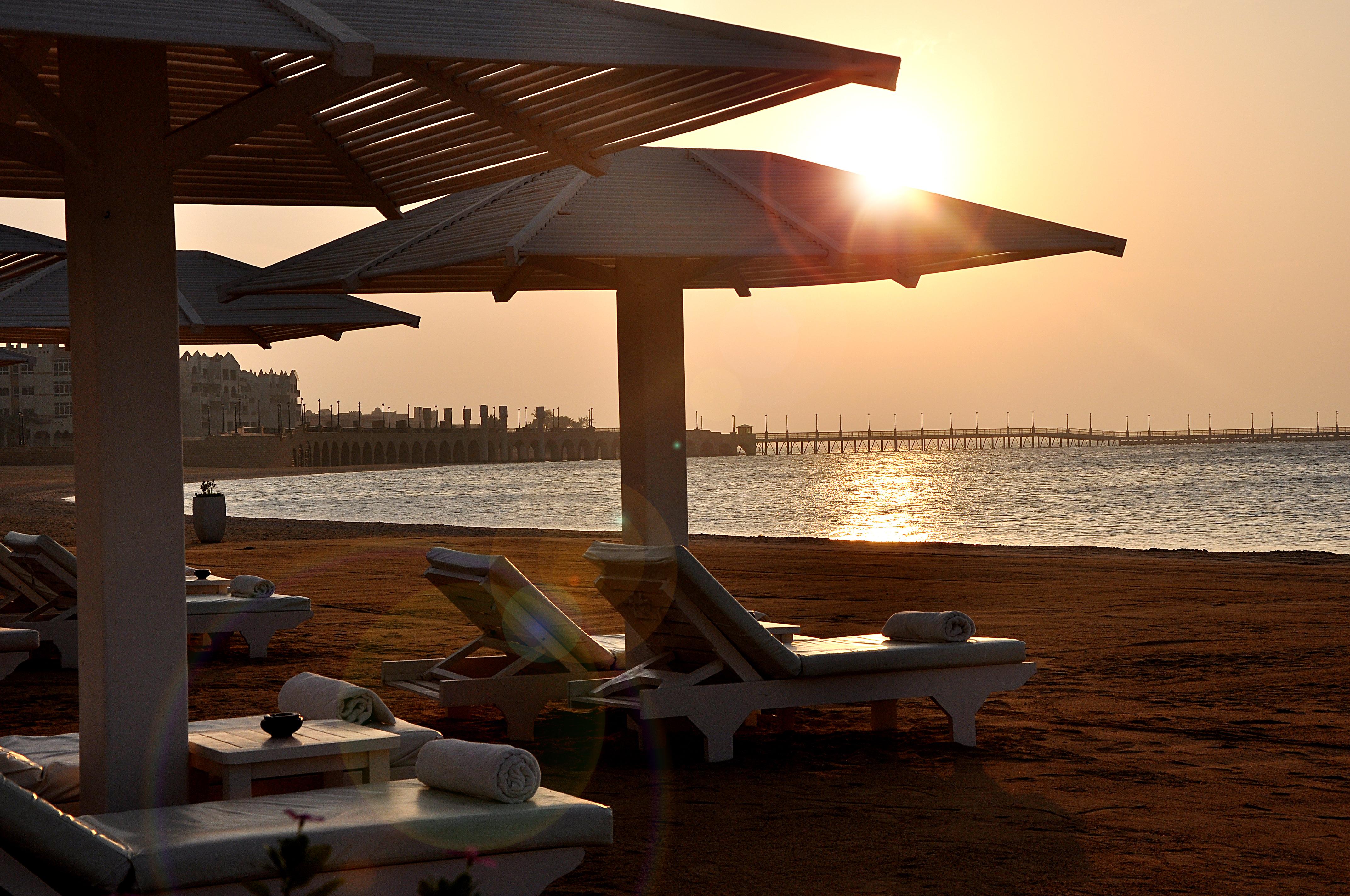 Kaisol Romance Resort Sahl Hasheesh - Adults Only Hurghada Eksteriør bilde Sunset at the beach