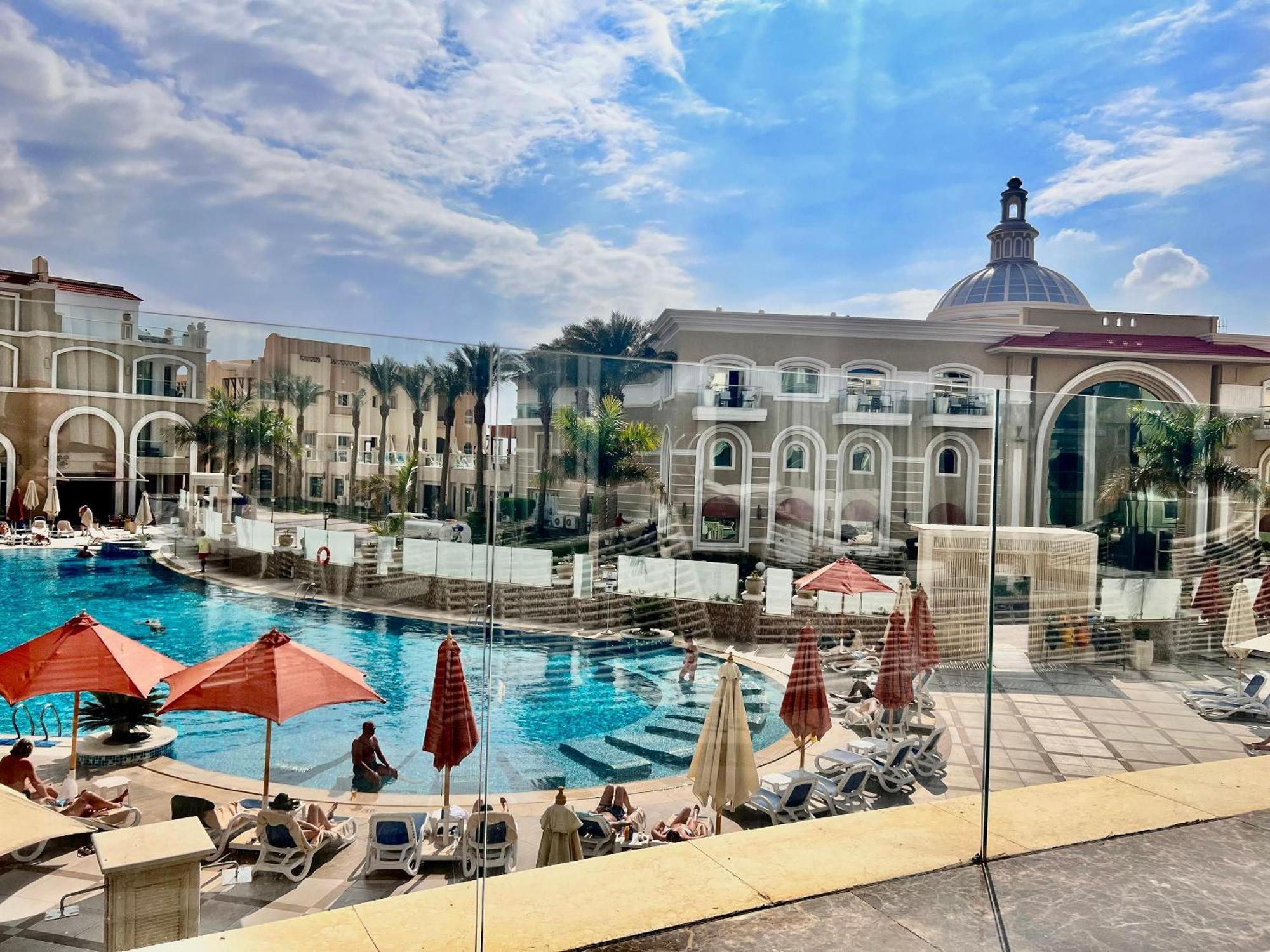 Kaisol Romance Resort Sahl Hasheesh - Adults Only Hurghada Eksteriør bilde The pool at the Wynn